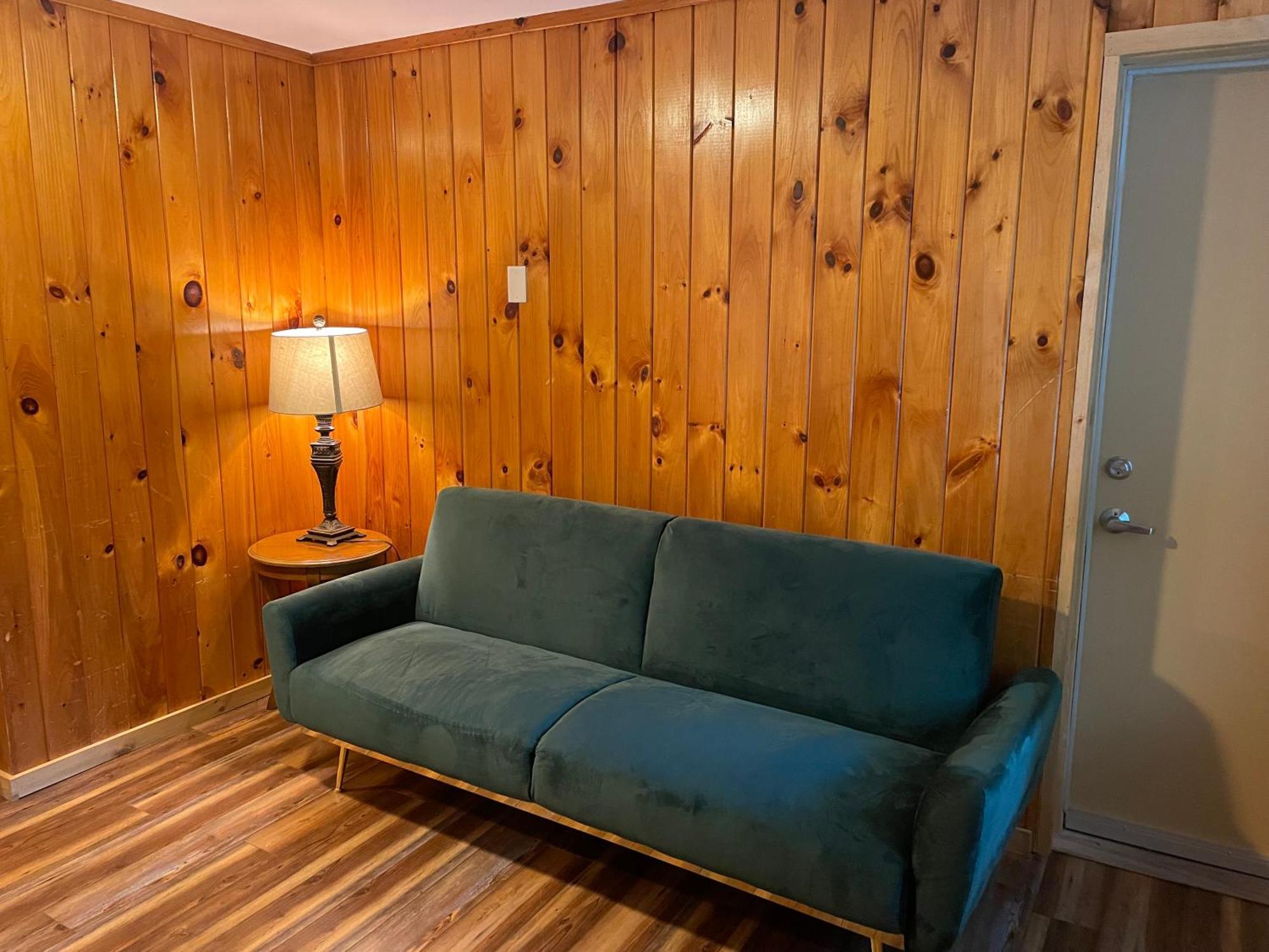 סטואו Northern Lights Lodge מראה חיצוני תמונה