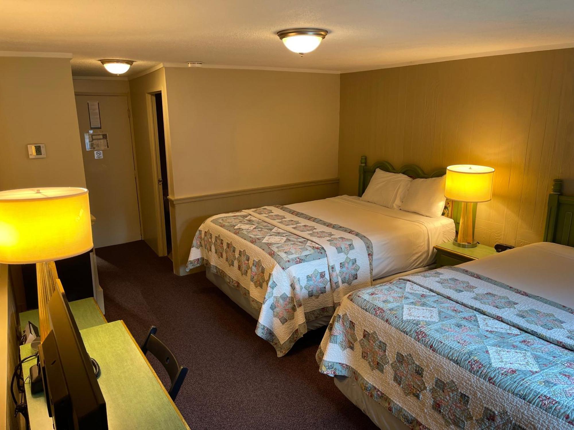 סטואו Northern Lights Lodge מראה חיצוני תמונה